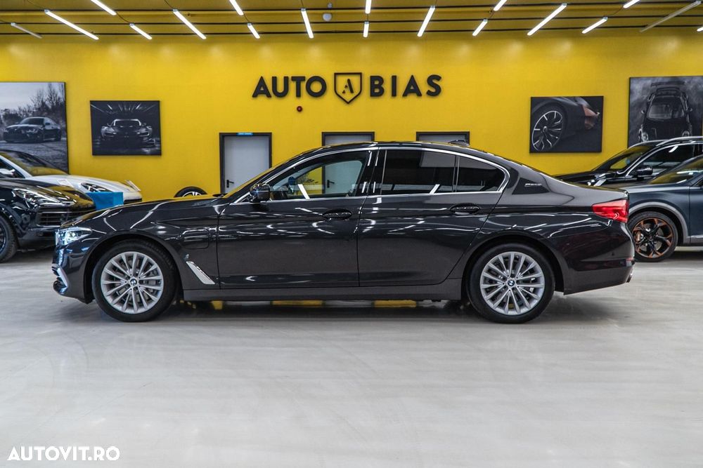 BMW Seria 5 530e iPerformance Aut. Luxury Line - 23