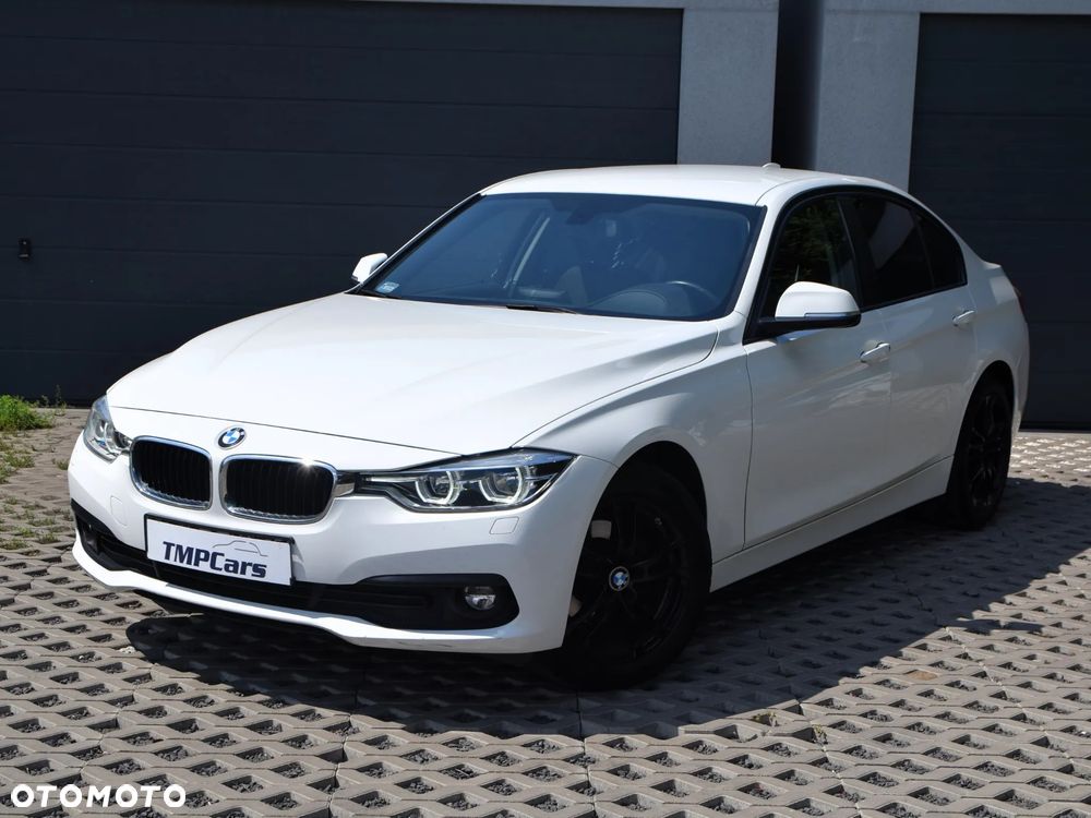 BMW Seria 3 318i - 2