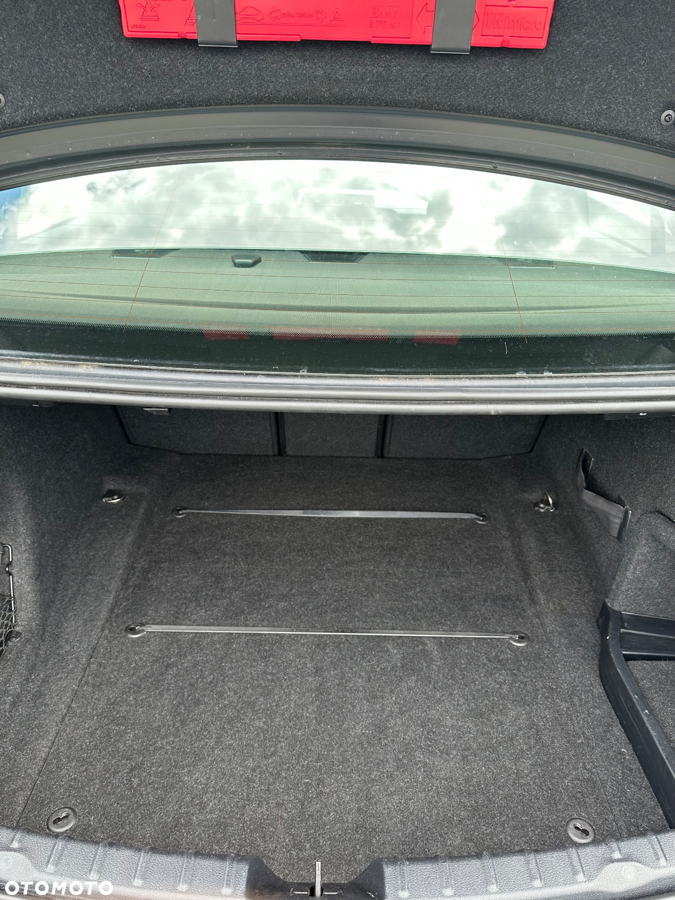 BMW Seria 3 318d - 17