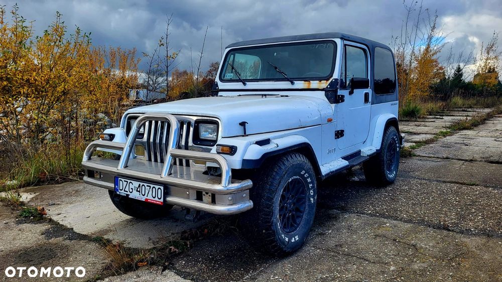 Jeep Wrangler - 9