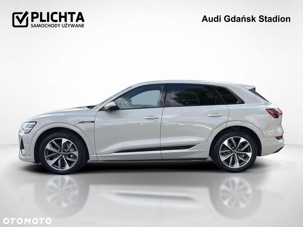 Audi e-tron - 3