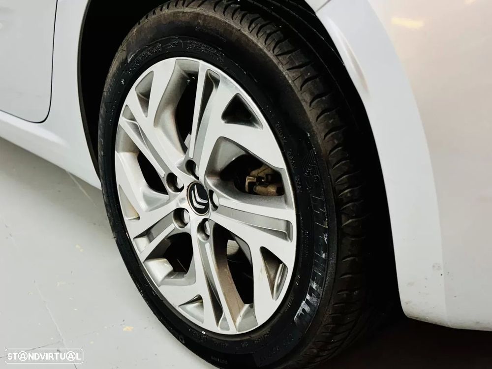 Citroën C4 Picasso 1.6 e-HDi Exclusive - 17