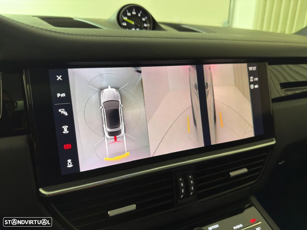 Porsche Cayenne Coupé E-Hybrid - 35