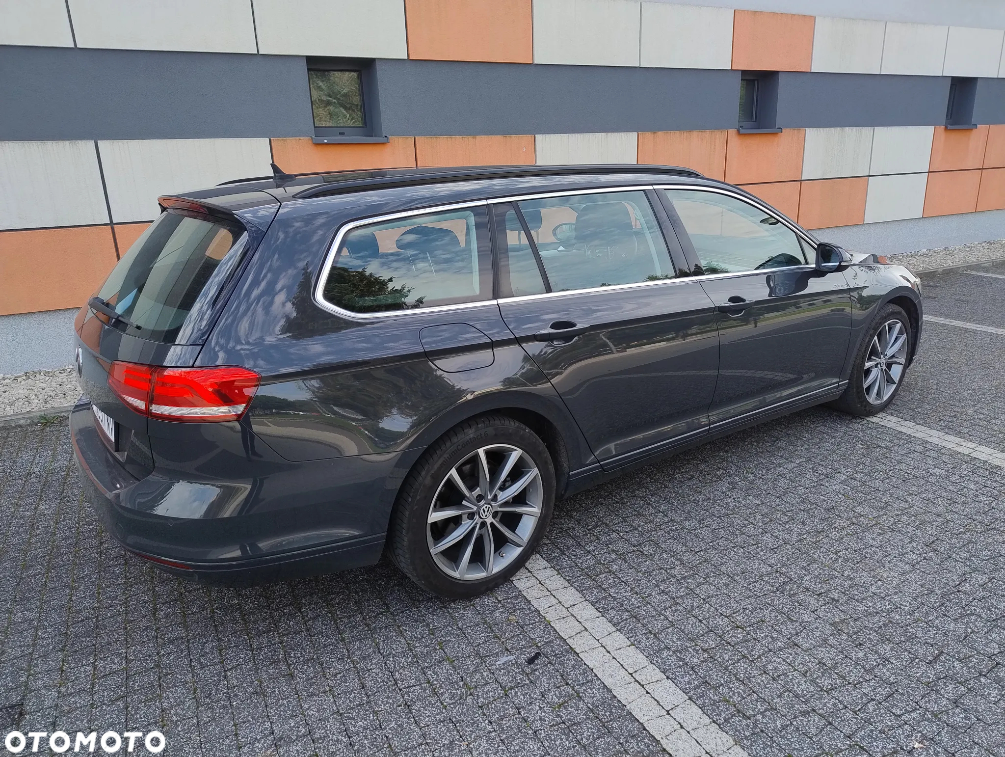 Volkswagen Passat Variant 2.0 TDI (BlueMotion Technology) Trendline - 3