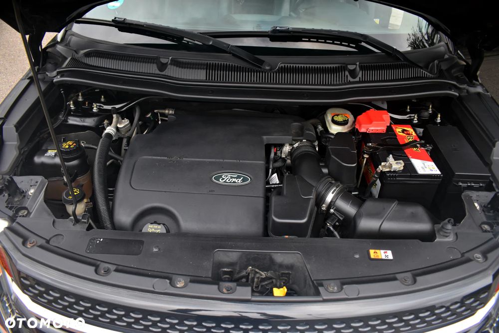 Ford Explorer - 36