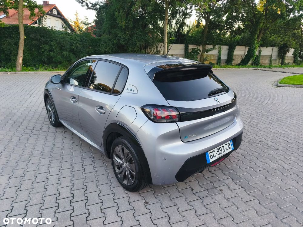 Peugeot 208 Elektromotor 136 E-Style - 29