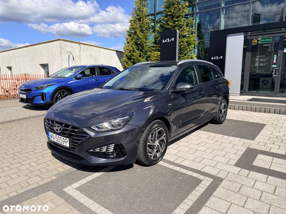 Hyundai i30 1.5 T-GDI 48V Comfort DCT - 4