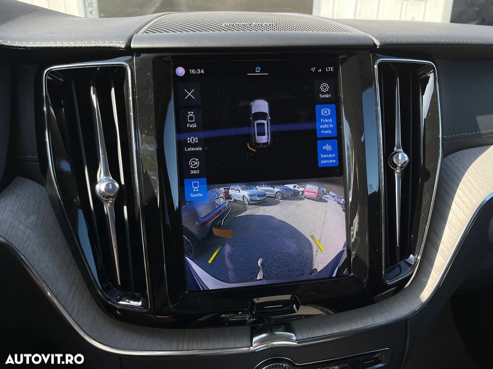 Volvo XC 60 B6 MHEV AT8 AWD Inscription - 16