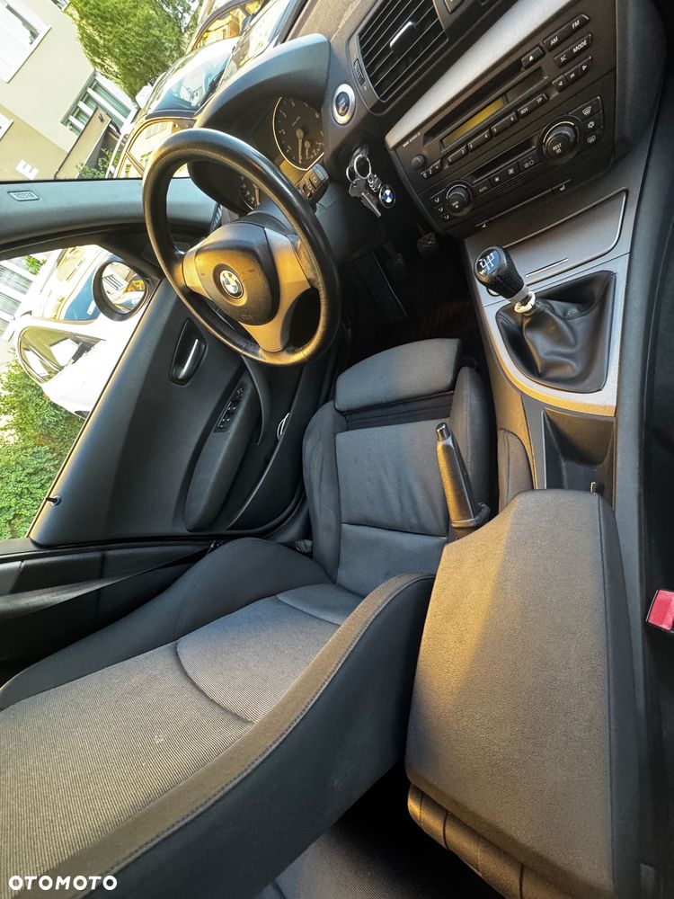 BMW Seria 1 - 13