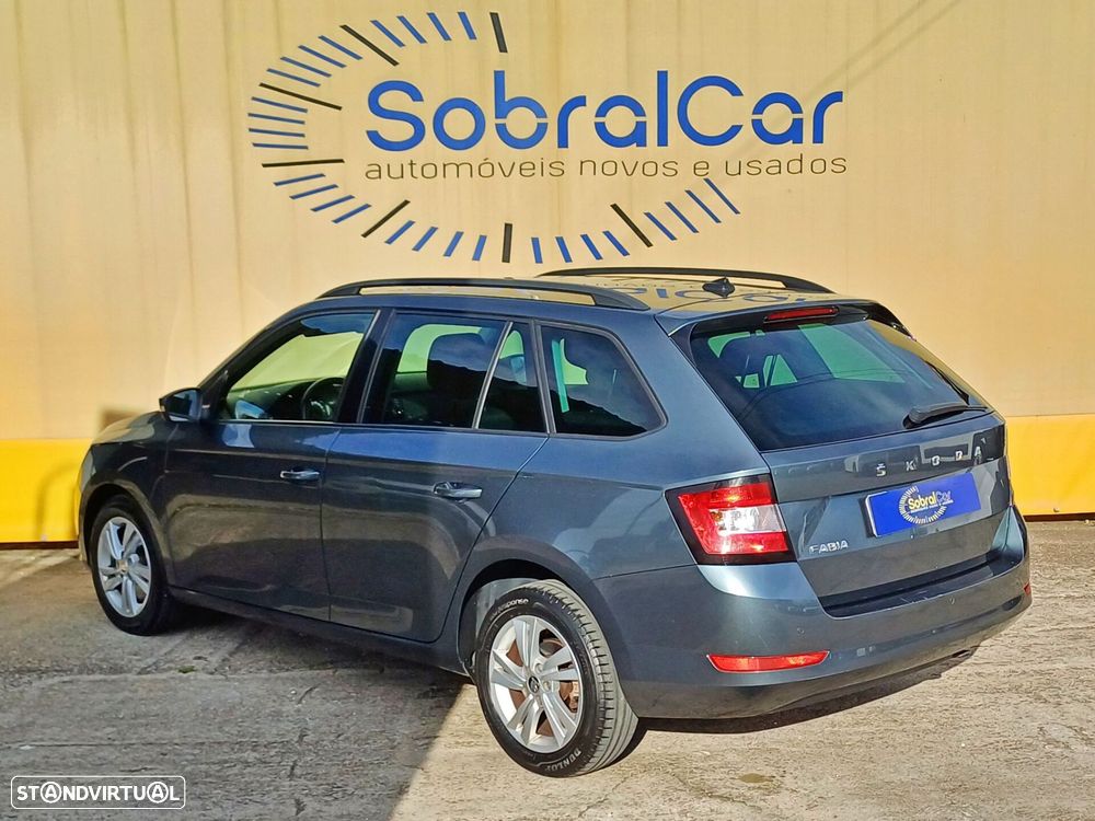 Skoda Fabia Break 1.0 TSI Ambition DSG - 3