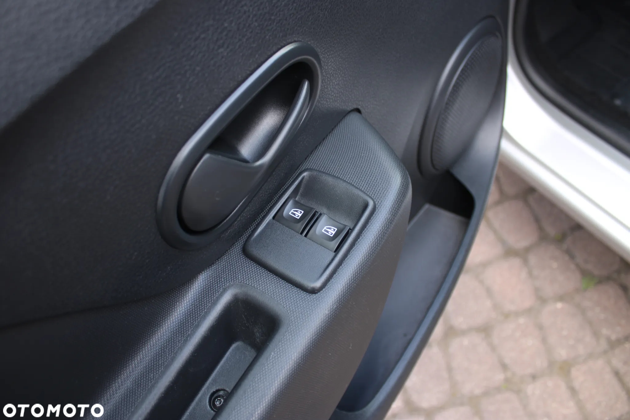 Dacia Logan 1.0 SCe Ambiance - 15