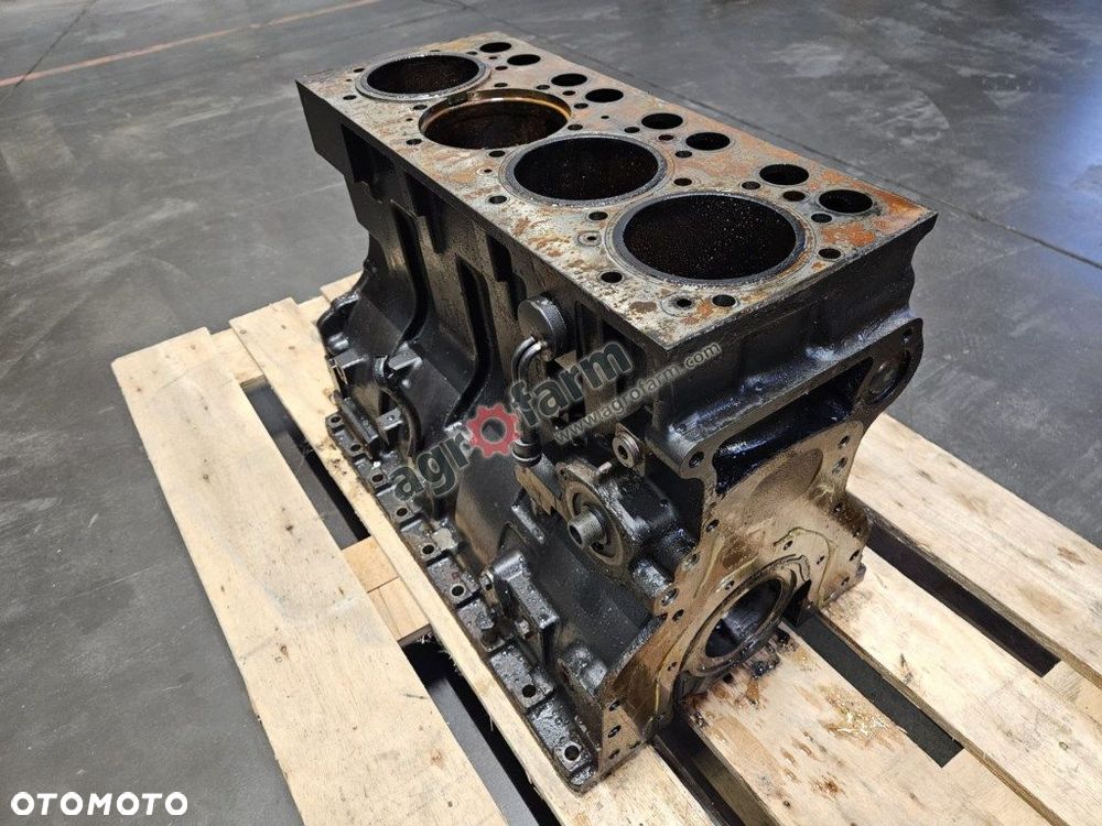 Blok silnika Valtra 6350, 6000, 6200, 6250, 6300 - 2