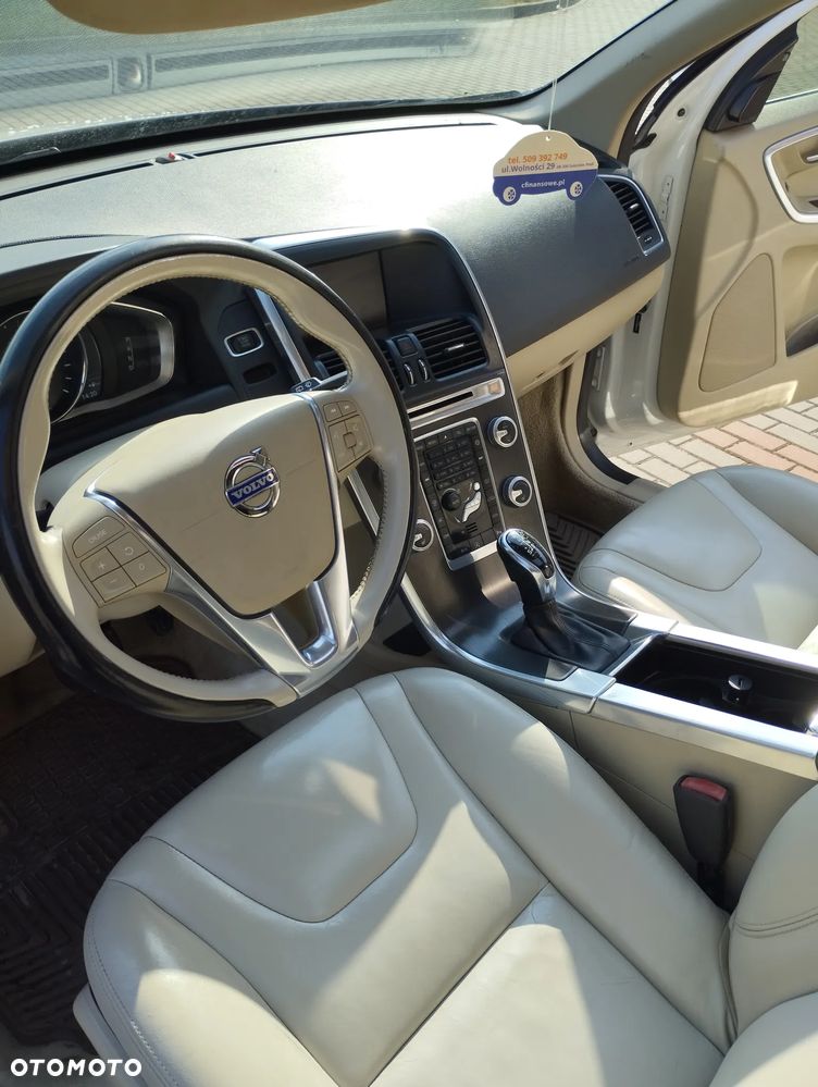 Volvo XC 60 T5 Geartronic Ocean Race - 29