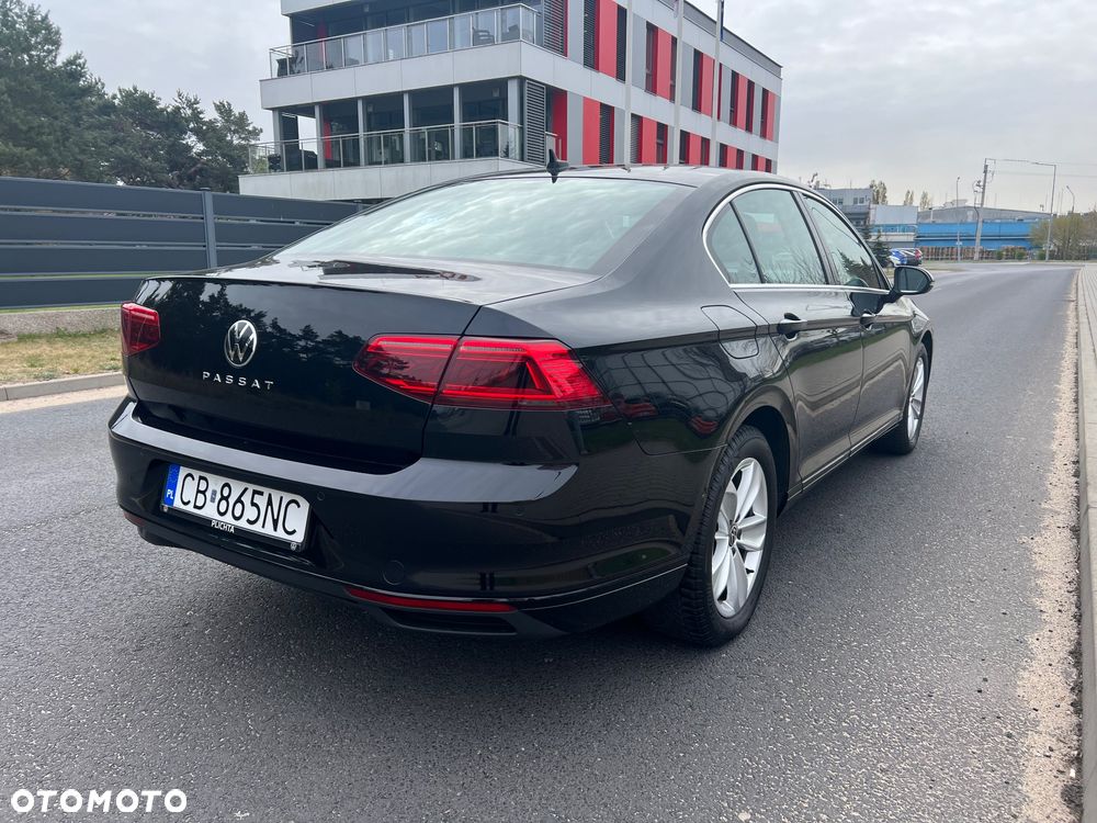 Volkswagen Passat 2.0 TSI Business DSG - 2