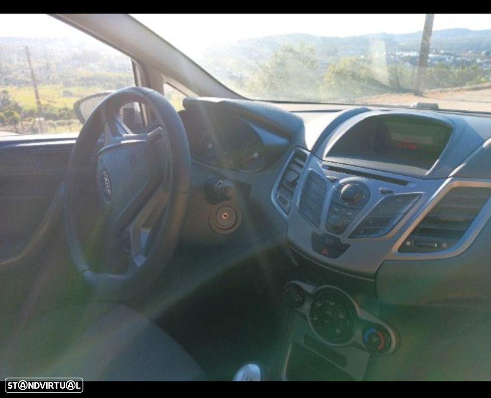 Ford Fiesta 1.25 Trend - 10