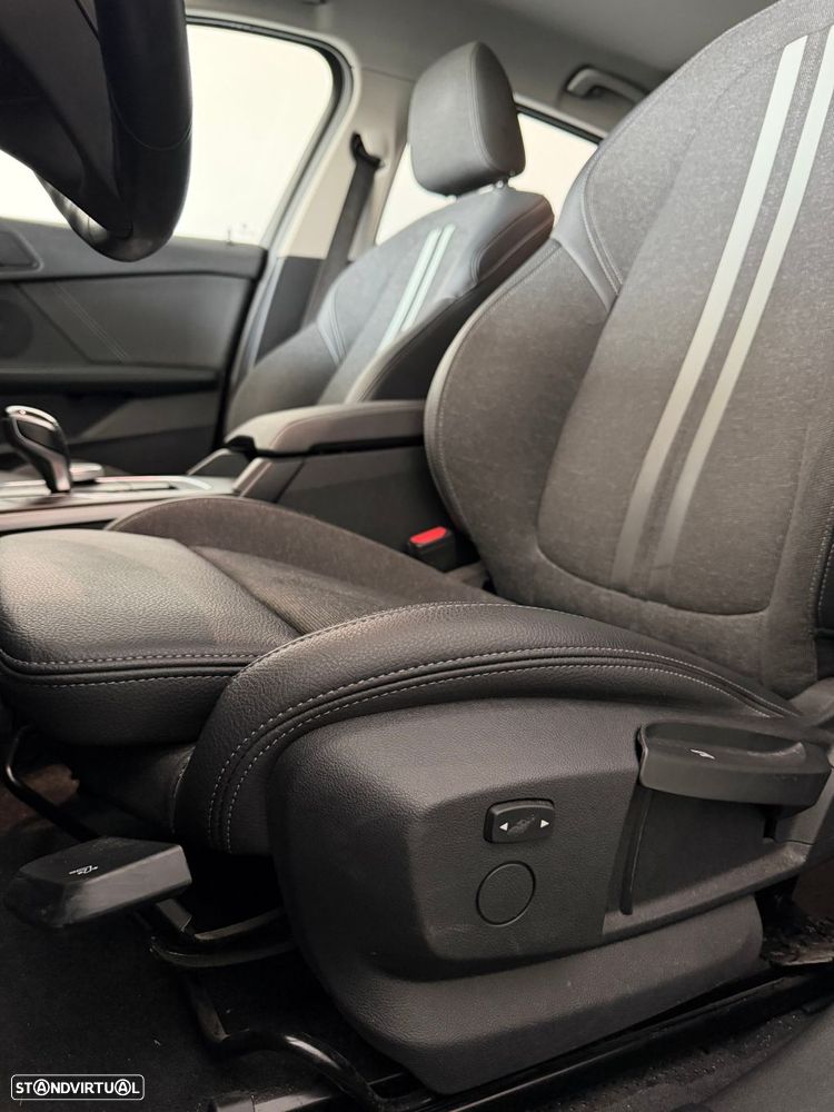 BMW 116 d Aut. Sport Line - 5