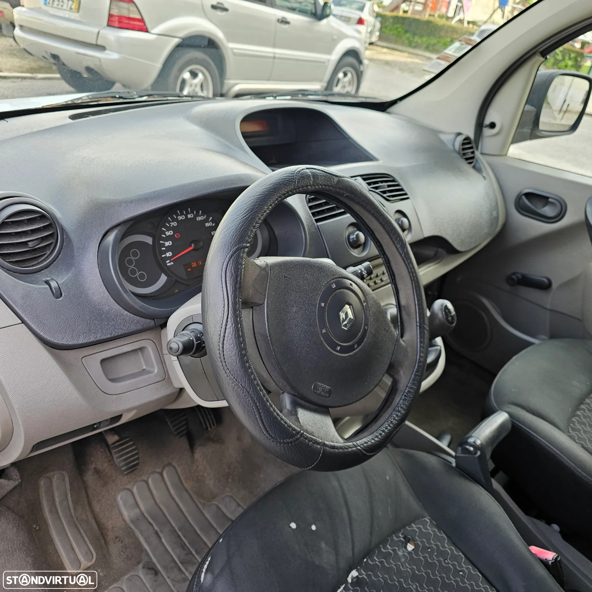 Renault Kangoo 1.5 dCi Confort - 10