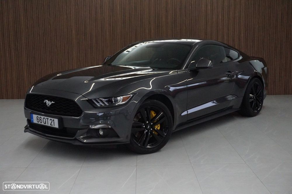 Ford Mustang 2.3i EcoBoost - 22