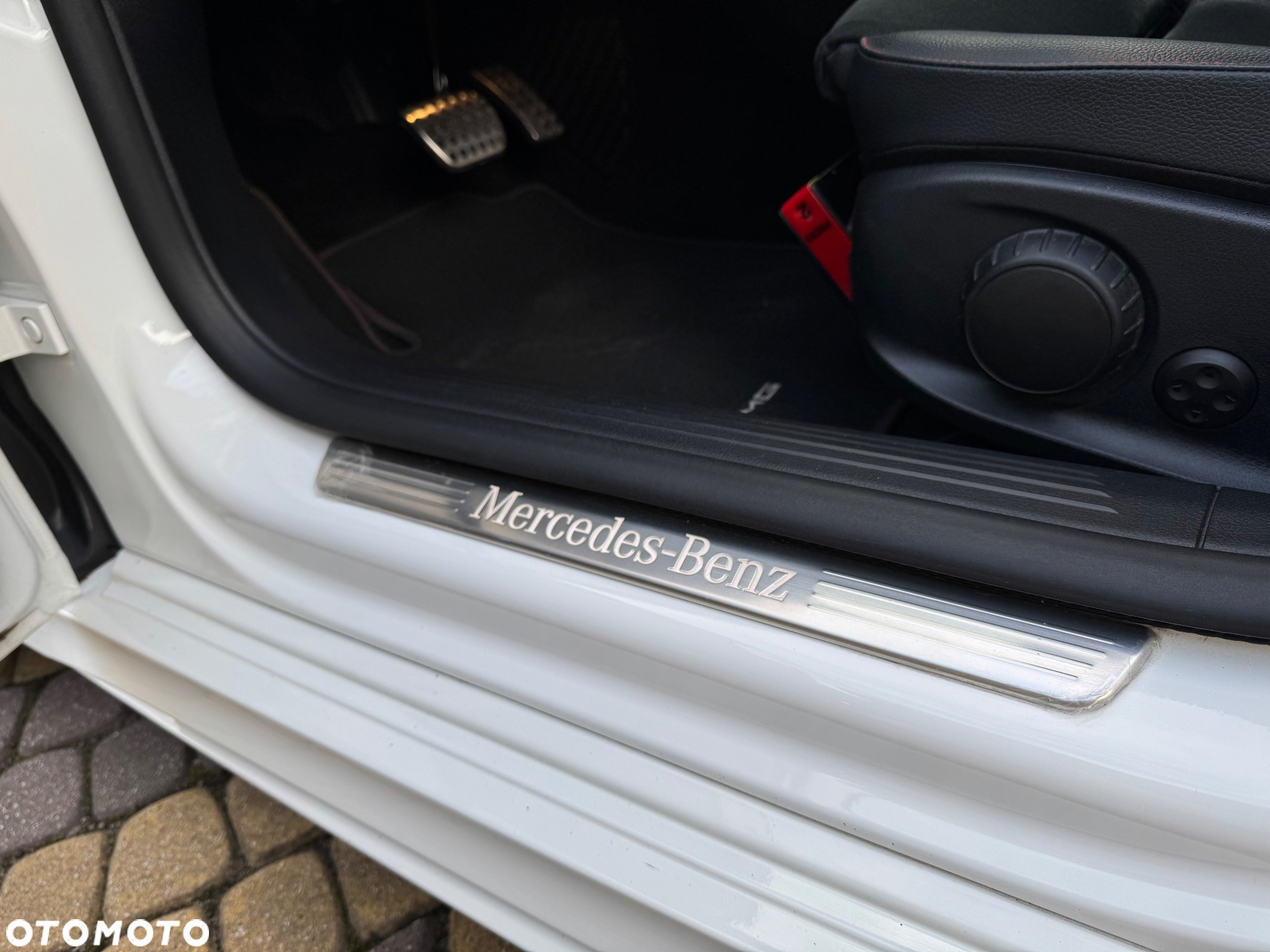Mercedes-Benz CLA 200 AMG Line 7G-DCT - 28
