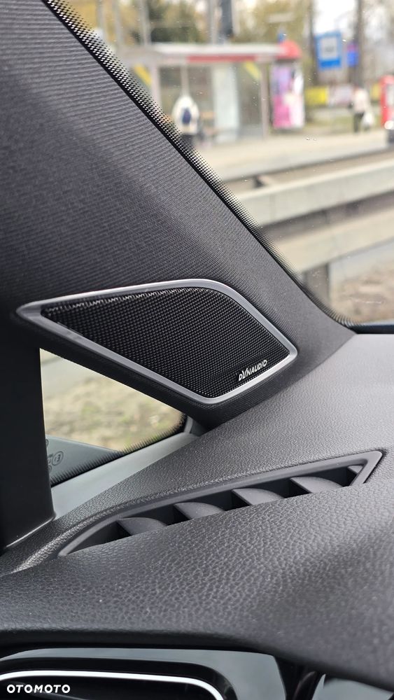 Volkswagen Golf - 14