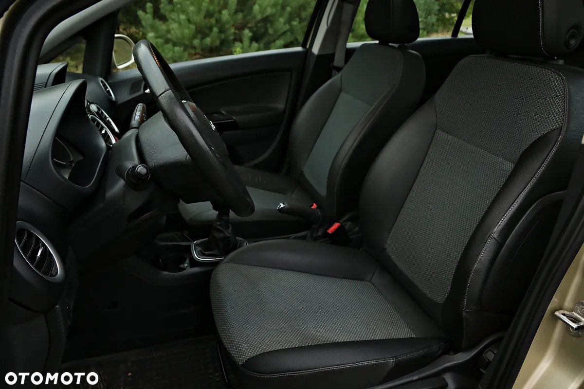 Opel Corsa 1.4 Cosmo - 30