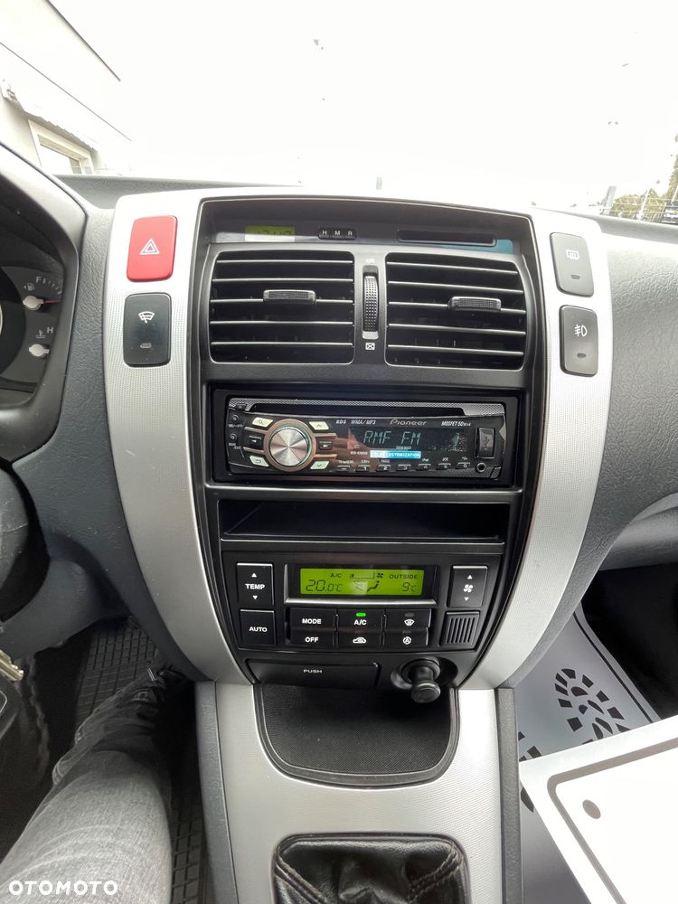 Hyundai Tucson 2.0 2WD Champion - 25