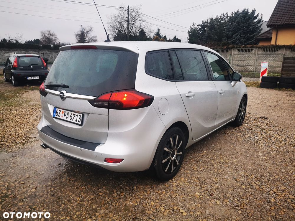 Opel Zafira 2.0 D (CDTI) Automatik Innovation - 3