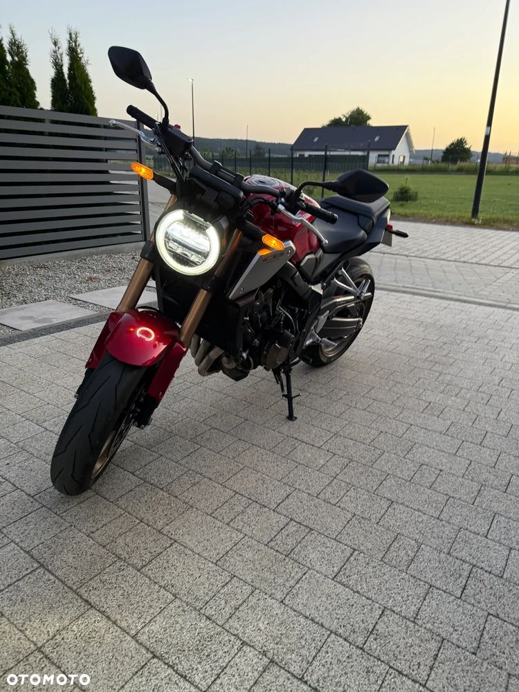 Honda CB - 2
