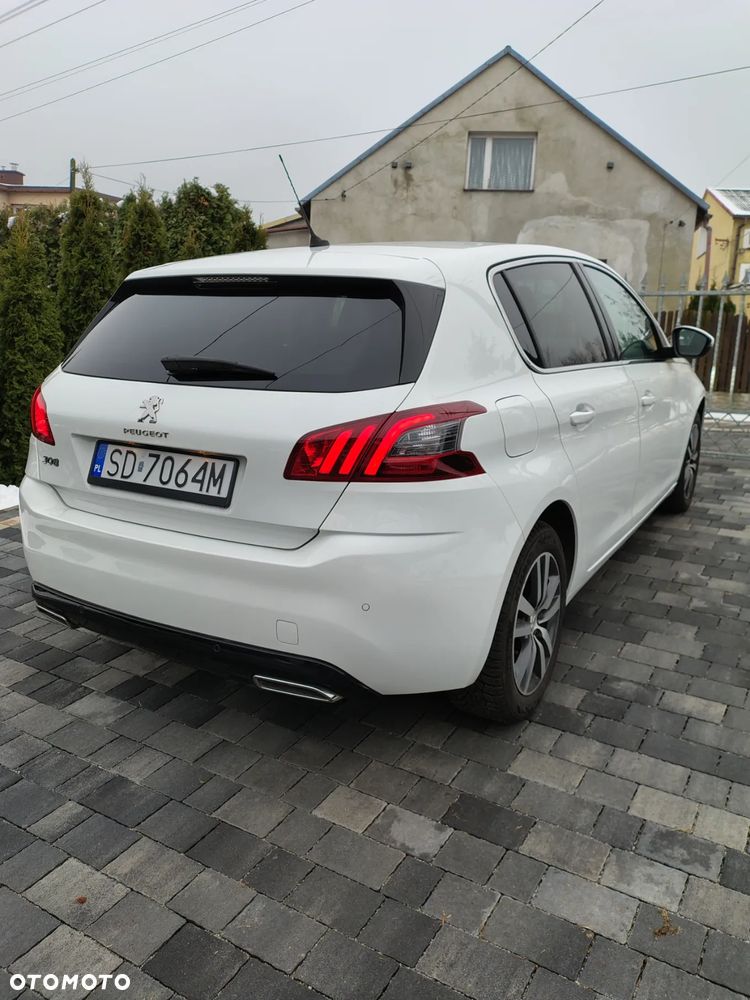 Peugeot 308 BlueHDi 130 EAT8 Stop & Start Allure Business-Paket - 8