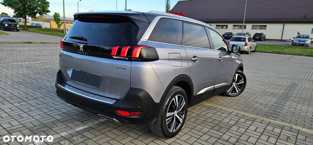 Peugeot 5008 - 4
