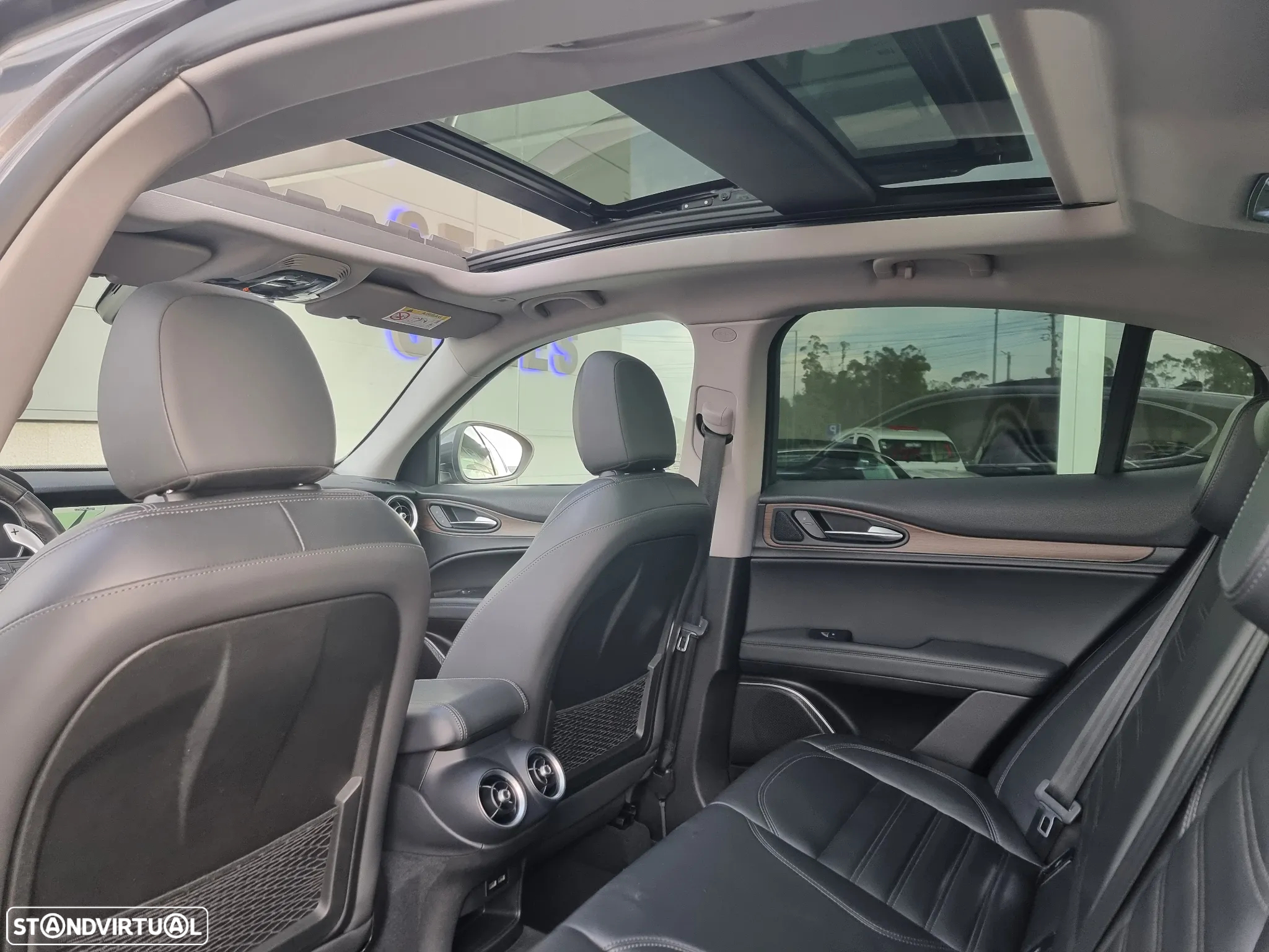 Alfa Romeo Stelvio 2.0 T First Edition AT8 Q4 - 32