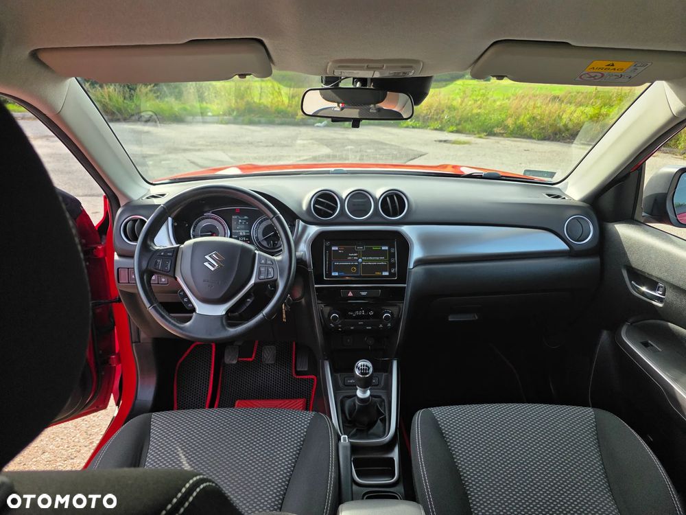 Suzuki Vitara 1.4 Boosterjet SHVS Premium 2WD - 10