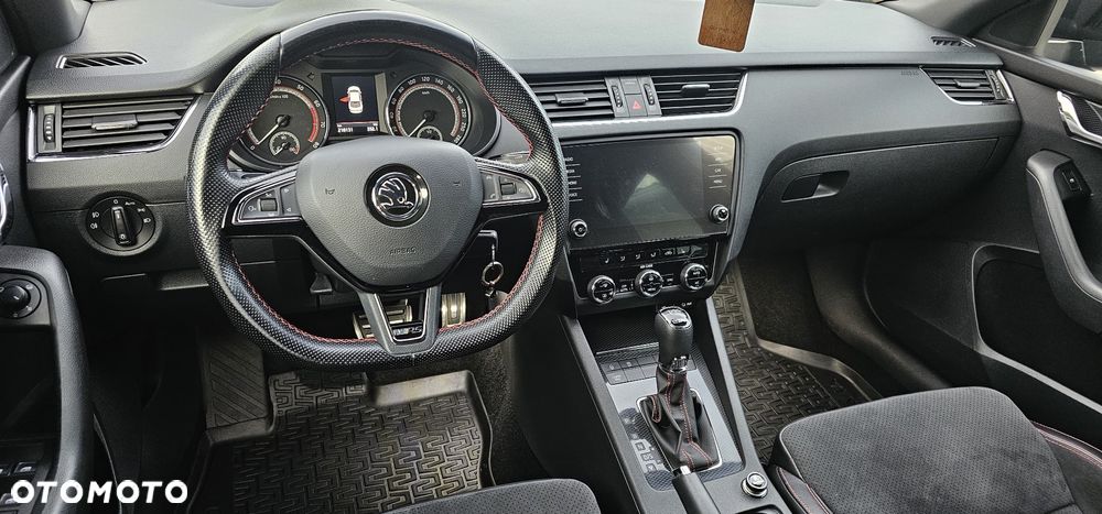 Skoda Octavia 2.0 TSI RS 230 DSG - 20