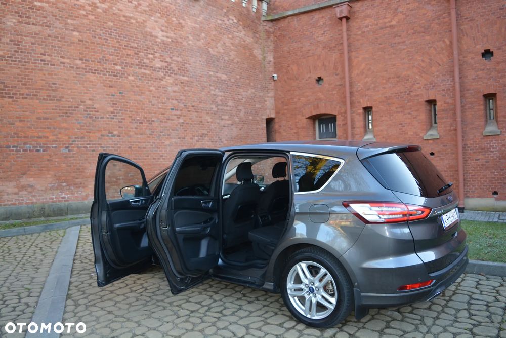 Ford S-Max 2.0 TDCi Titanium PowerShift - 6