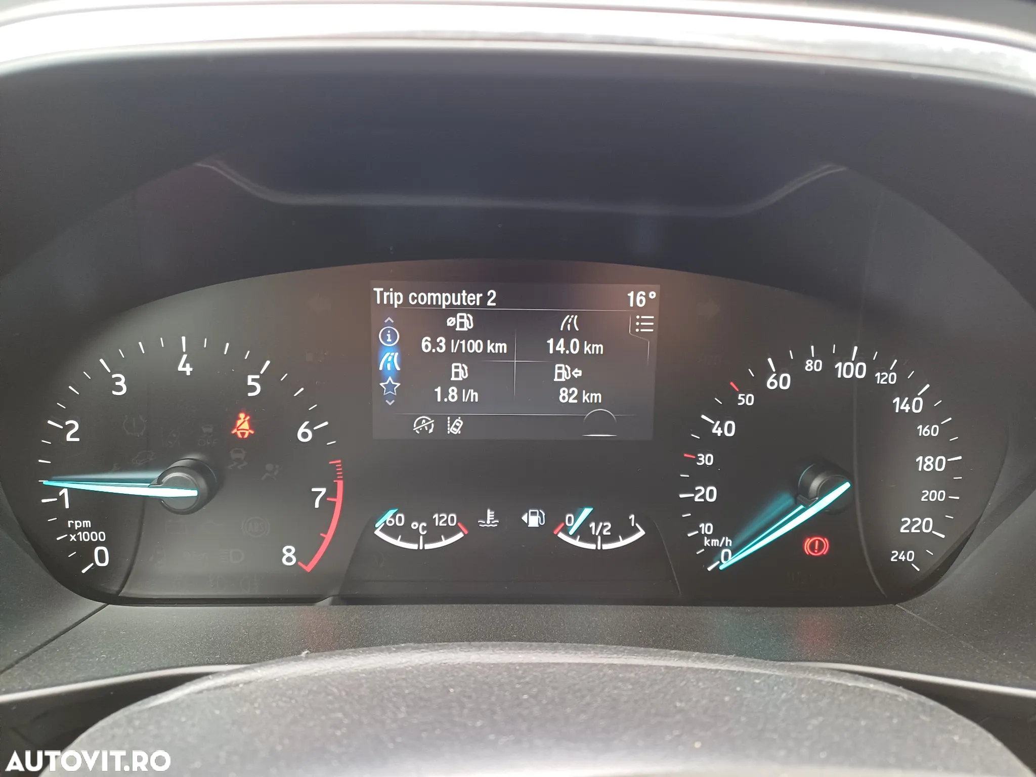 Ford Focus 1.0 EcoBoost Connected - 14