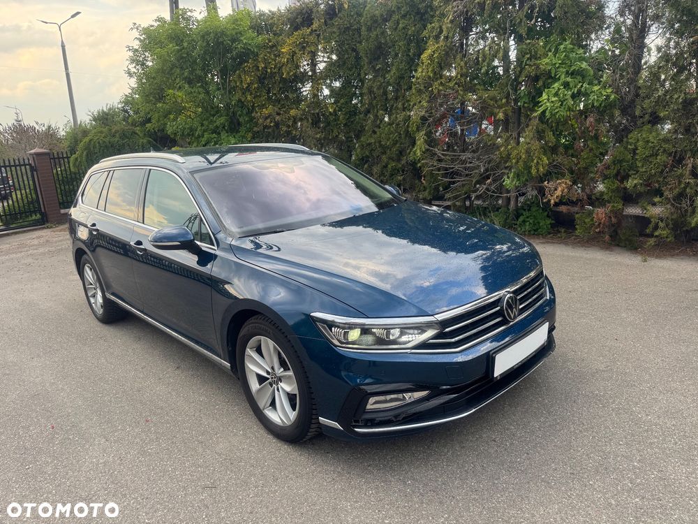 Volkswagen Passat Variant 2.0 TDI EVO Elegance DSG - 11