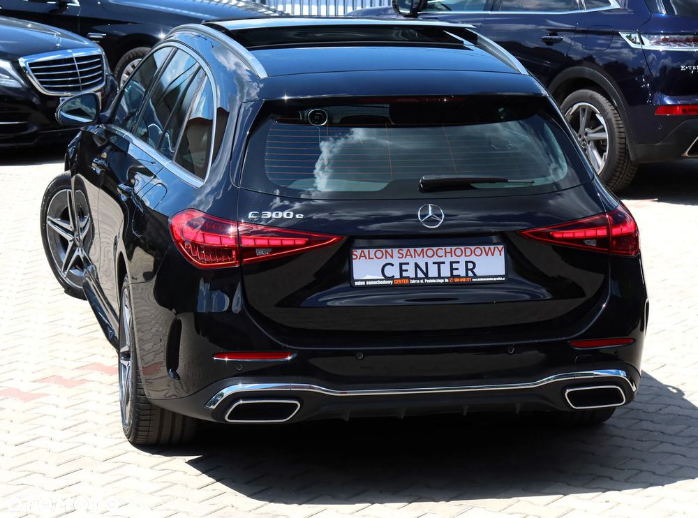 Mercedes-Benz Klasa C 300 e 9G-TRONIC AMG Line - 32