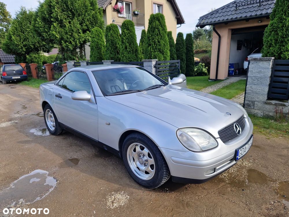 Mercedes-Benz SLK 200 - 1