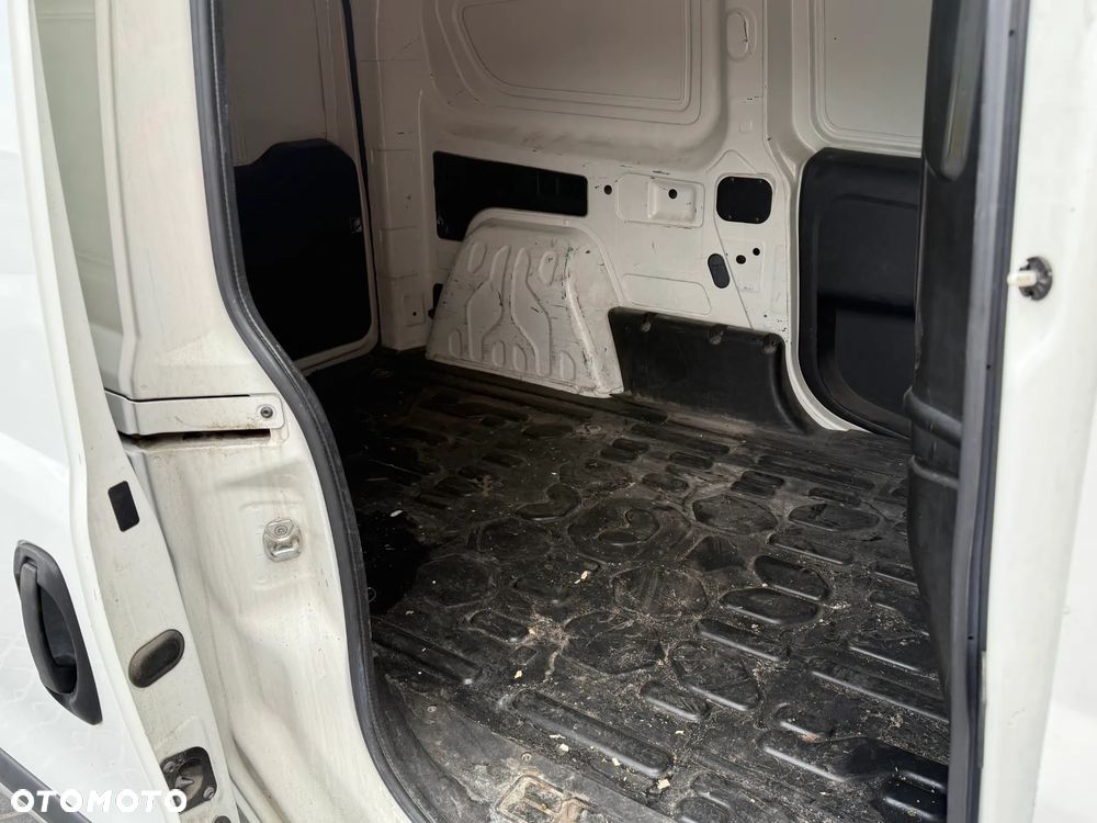 Fiat Doblo Maxi - 8