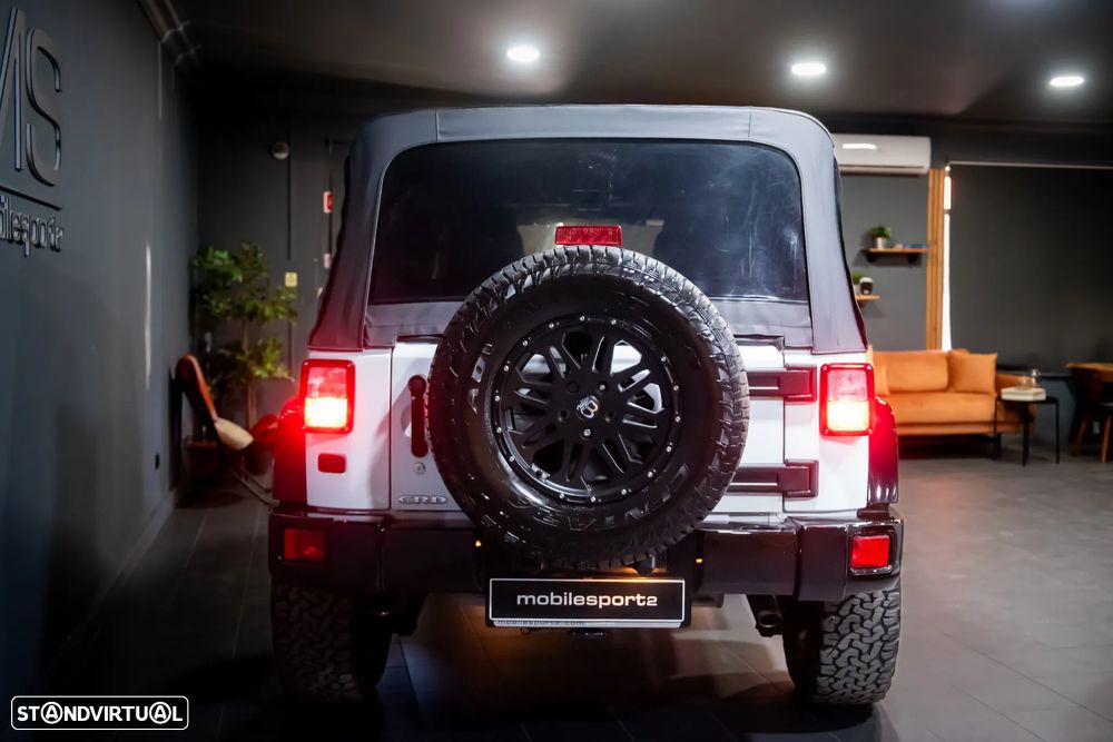 Jeep Wrangler Unlimited 2.8 CRD ATX Sahara Adventure Edition - 20