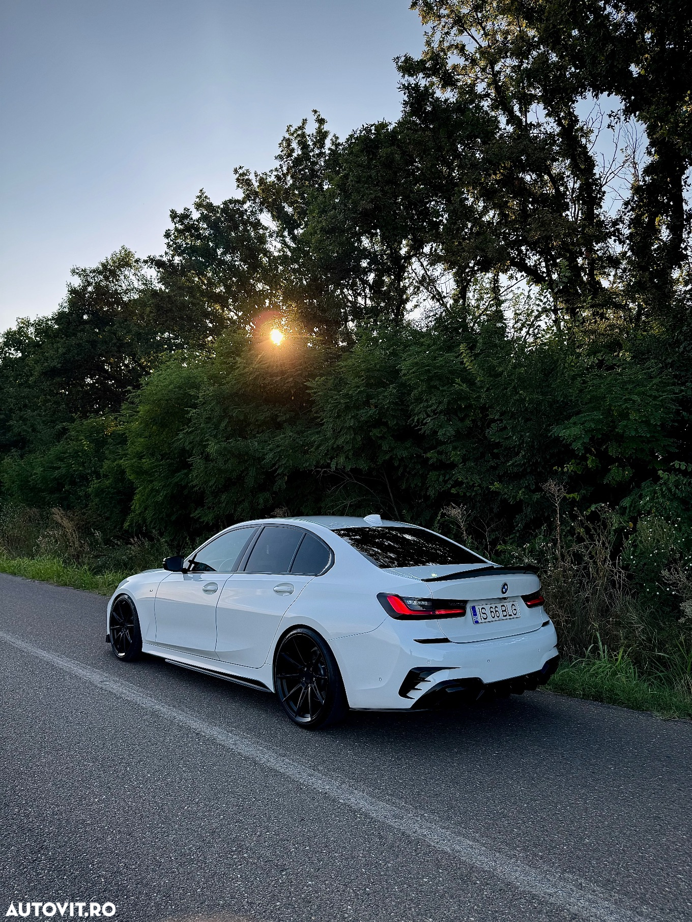 BMW Seria 3 330i AT M Sport - 18