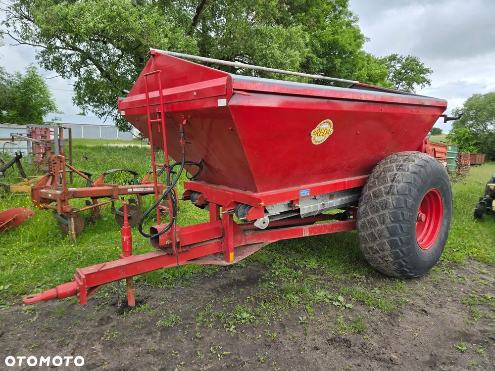 Bredal B-6 Rozsiewacz Wapna 6000kg
