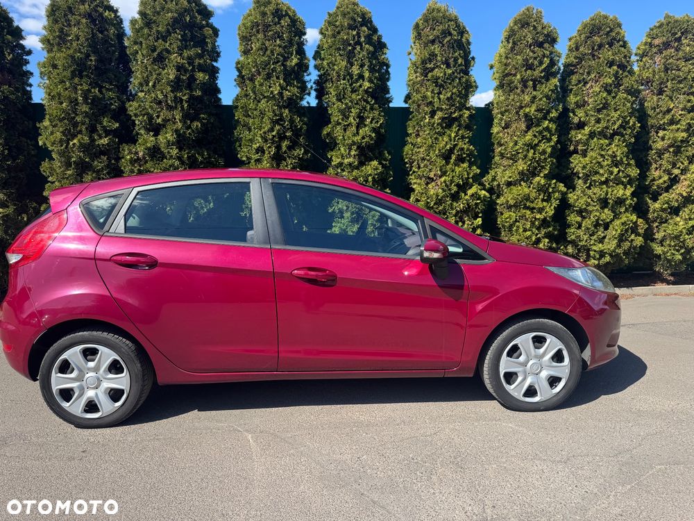Ford Fiesta 1.25 Champions Edition - 6