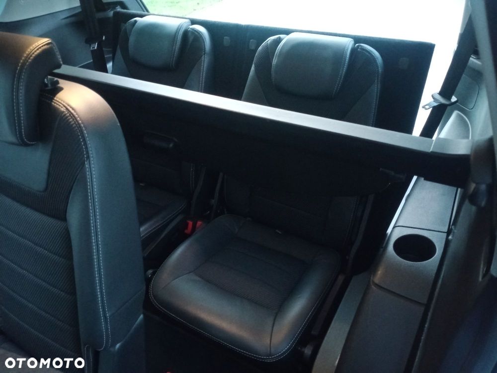 Ford S-Max 2.0 TDCi Titanium - 8