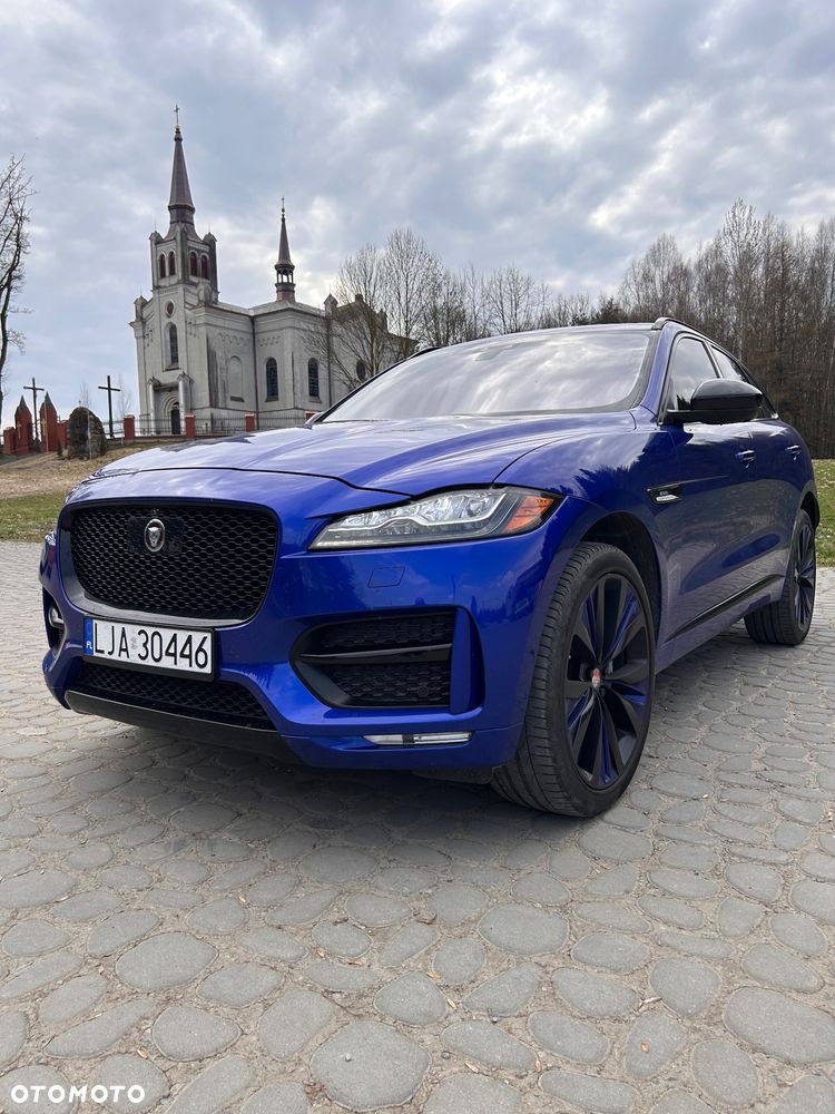 Jaguar F-Pace 3.0 V6 AWD R-Sport - 1