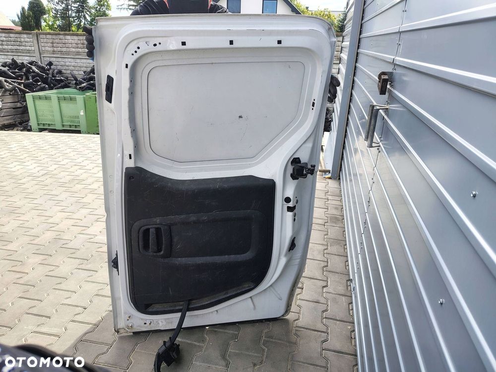DRZWI BOCZNE PRAWE PRZESUWNE PEUGEOT PARNTER 2 II FL EWPA - 9