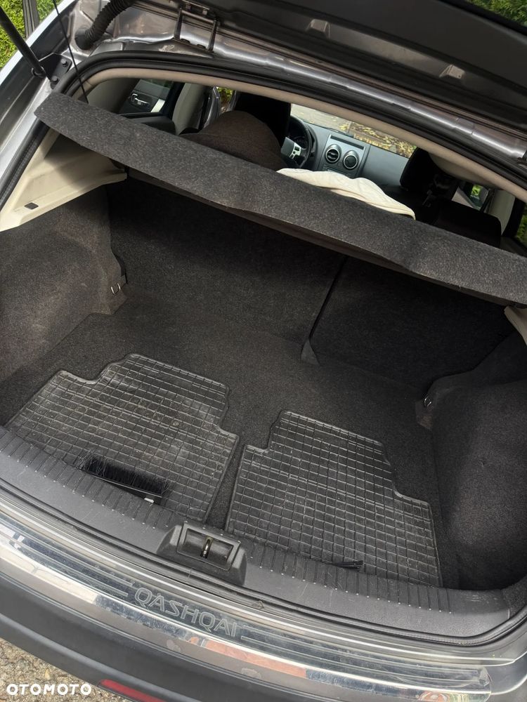 Nissan Qashqai - 16