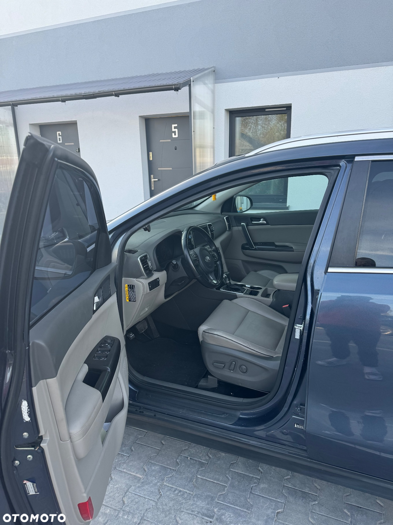 Kia Sportage 1.6 T-GDI 2WD DCT SPIRIT - 12