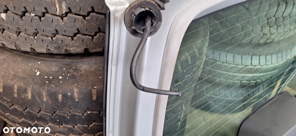 Opel Meriva A Klapa Bagażnika Tył Tylna Kod Lakieru Z157 - 22
