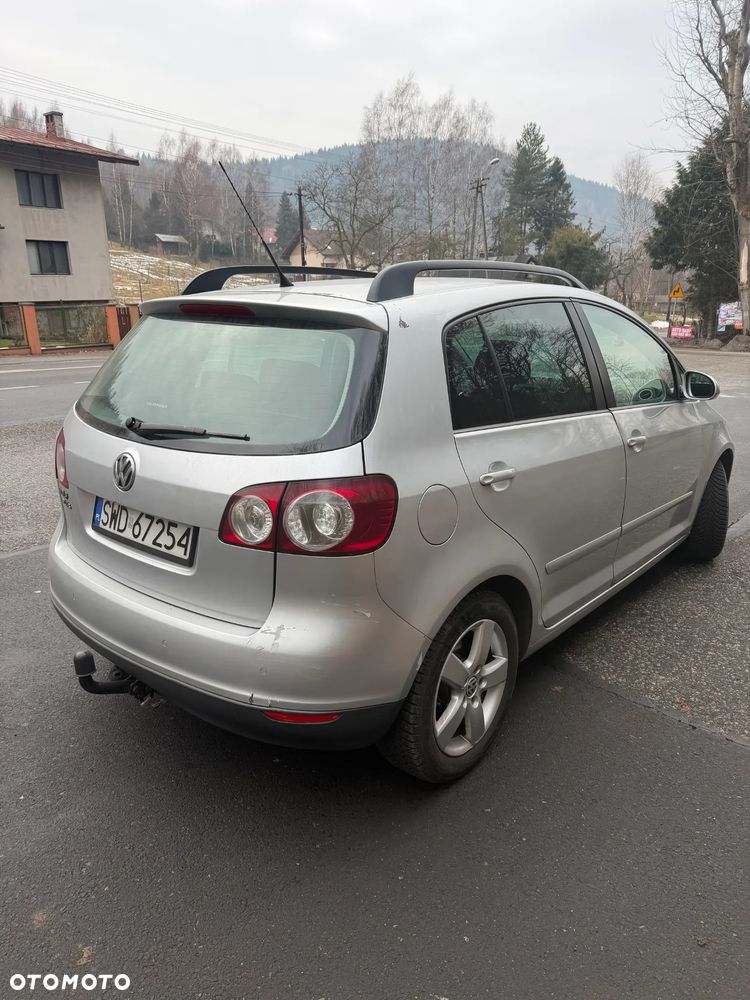 Volkswagen Golf Plus 1.9 TDI DPF Comfortline - 4